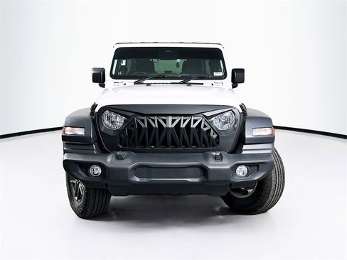 Used 2025 Jeep Wrangler Unlimited Sport image 5