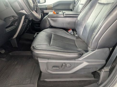 Used 2019 Ford F150 Lariat w/ Equipment Group 501A Mid AWD/4WD image 13