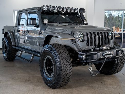 Used 2021 Jeep Gladiator Rubicon image 4