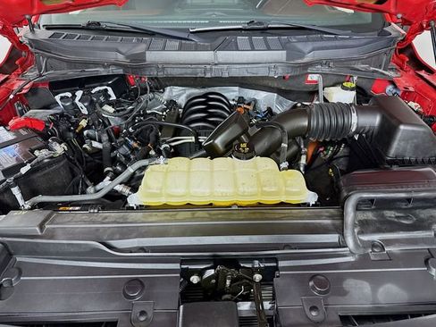 Certified 2022 Ford F150 Lariat w/ Equipment Group 502A High image 31