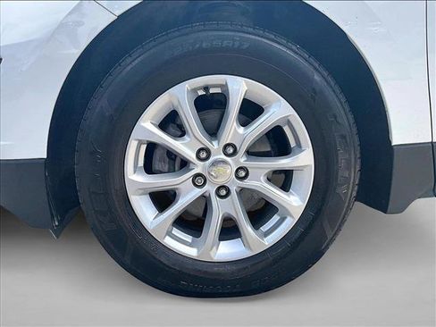 Used 2021 Chevrolet Equinox LS FWD image 10