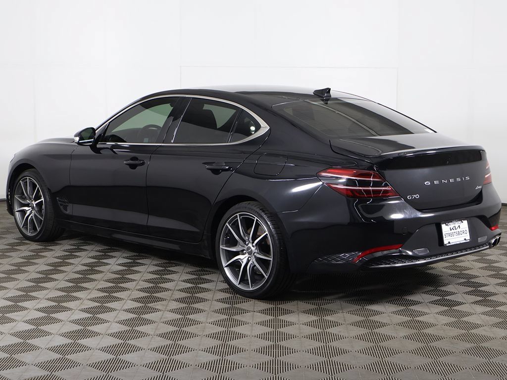 Used 2023 Genesis G70 2.0T AWD/4WD image 9