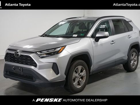 Used 2024 Toyota RAV4 XLE image 1