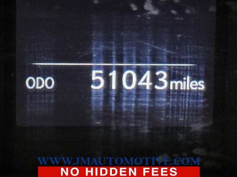 Used 2021 Lexus GX 460 Premium w/ Premium Package image 24