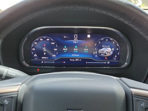 Used 2022 Chevrolet Tahoe High Country AWD/4WD image 34