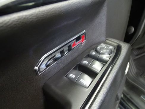 Certified 2023 GMC Sierra 1500 AT4 w/ AT4 Preferred Package AWD/4WD image 10