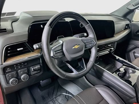 Used 2026 Chevrolet Tahoe High Country AWD/4WD image 11