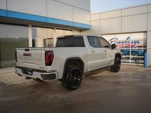 Used 2024 GMC Sierra 1500 AT4 w/ Technology Package image 30