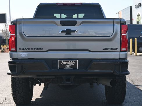Used 2026 Chevrolet Silverado 2500 ZR2 w/ LPO, Dark Essentials Package image 13