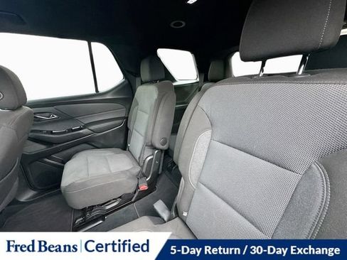Used 2023 Chevrolet Traverse LT AWD/4WD image 21