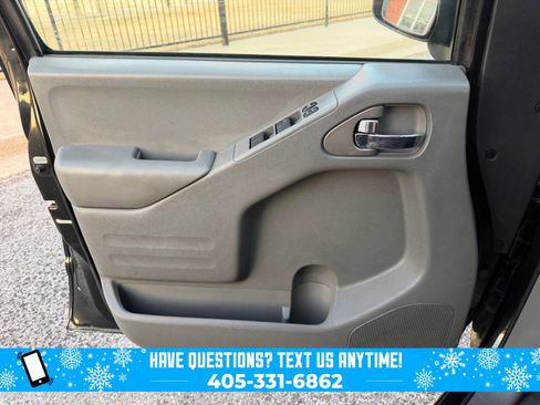 Used 2019 Nissan Frontier SV image 20