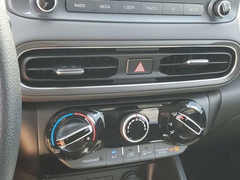 Certified 2023 Hyundai Kona SEL AWD/4WD image 29