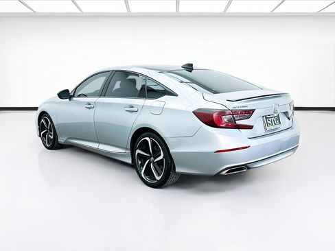 Used 2019 Honda Accord Sport image 6
