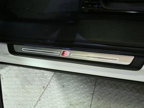 Used 2023 Audi Q3 2.0T Premium image 48