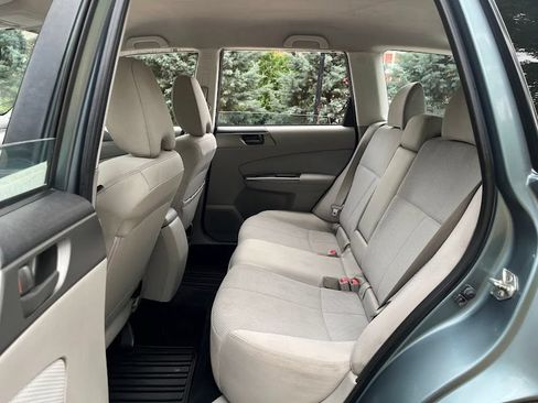 Used 2011 Subaru Forester 2.5X AWD/4WD image 37