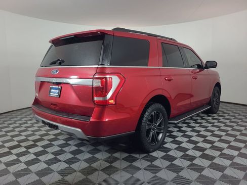 Used 2020 Ford Expedition XLT w/ Equipment Group 202A image 3