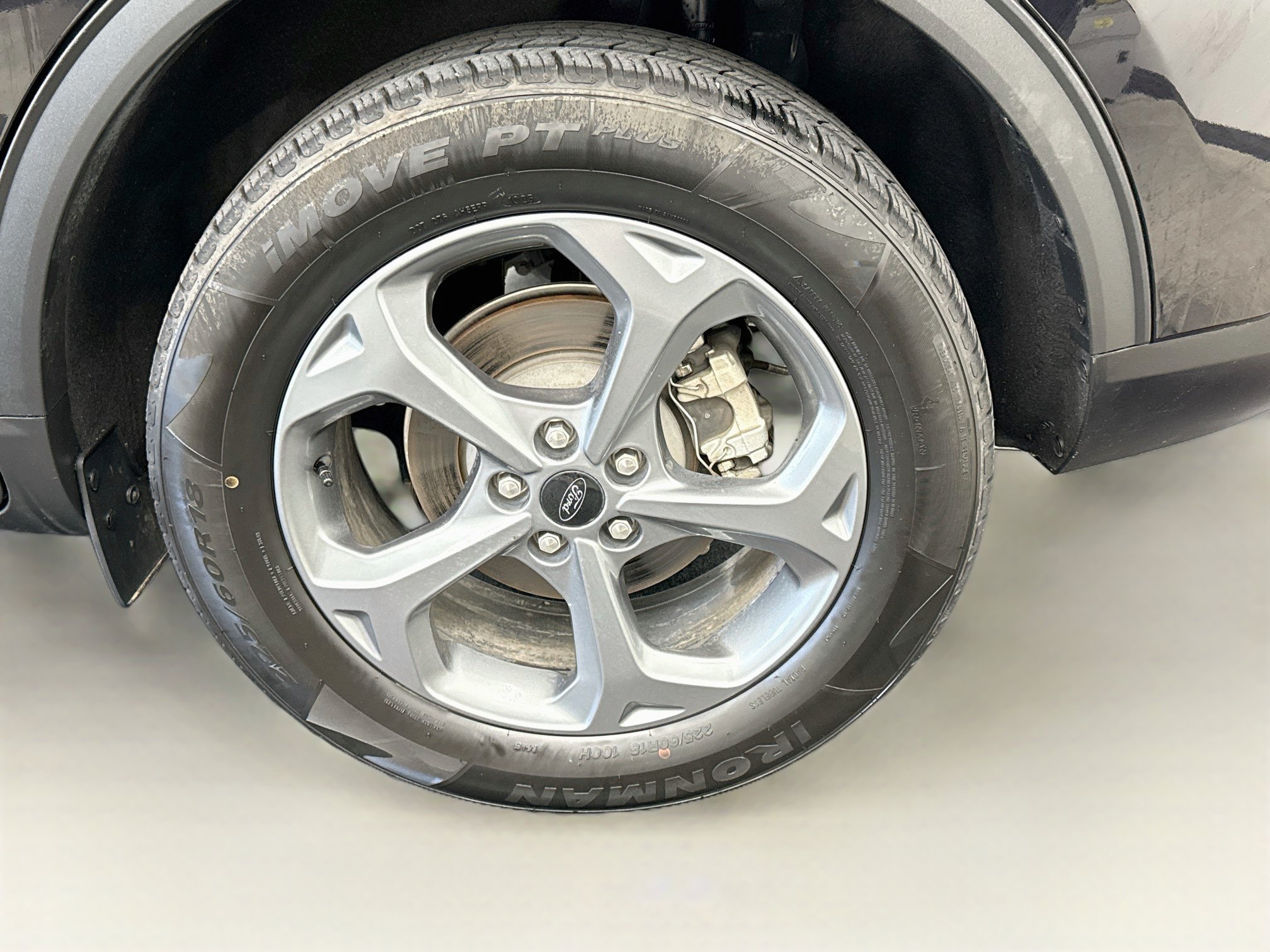 Used 2025 Ford Escape ST-Line Select AWD/4WD image 11