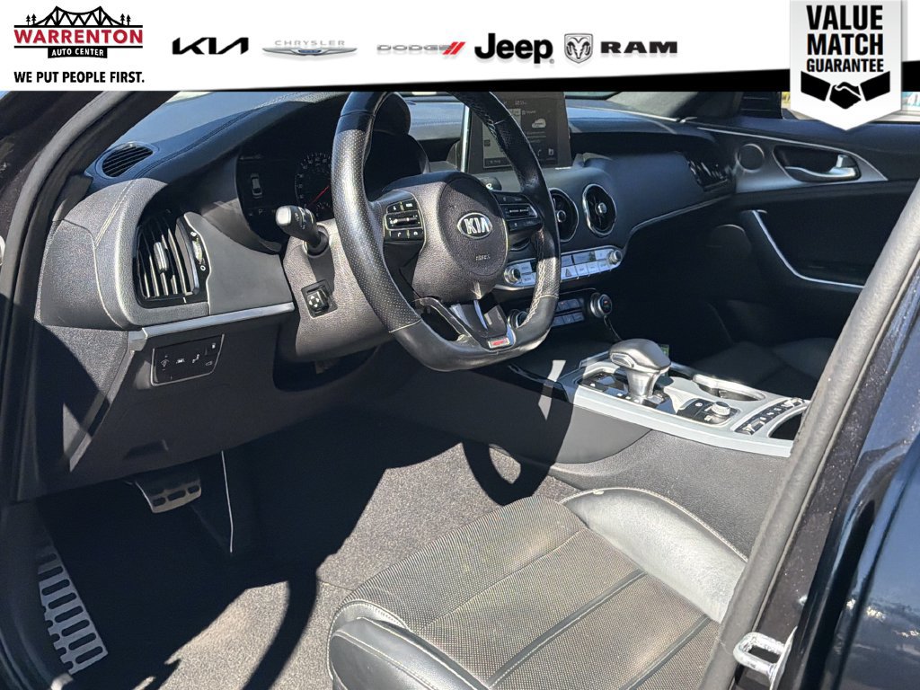 Used 2019 Kia Stinger GT2 AWD/4WD image 12