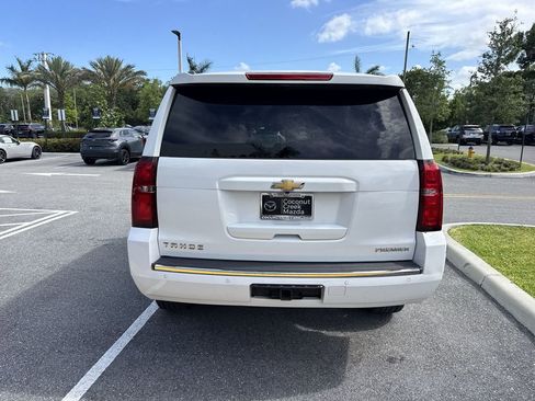 Used 2020 Chevrolet Tahoe Premier RWD image 2