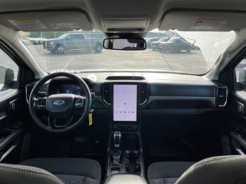 Used 2024 Ford Ranger XLT w/ Technology Package image 24