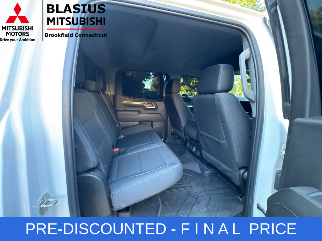 Used 2024 Chevrolet Silverado 1500 RST w/ Protection Package AWD/4WD image 36