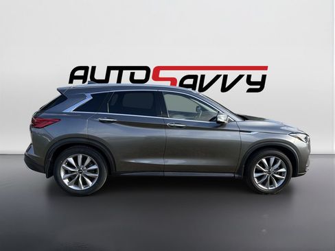 Used 2021 INFINITI QX50 Luxe FWD image 4