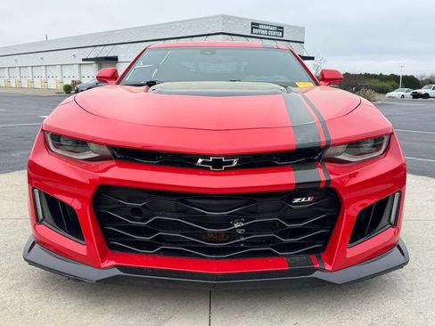 Used 2023 Chevrolet Camaro ZL1 image 2