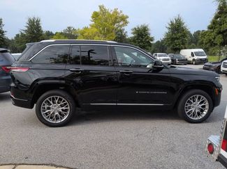 Certified 2023 Jeep Grand Cherokee Summit w/ Advanced Protech Group IV AWD/4WD video 3