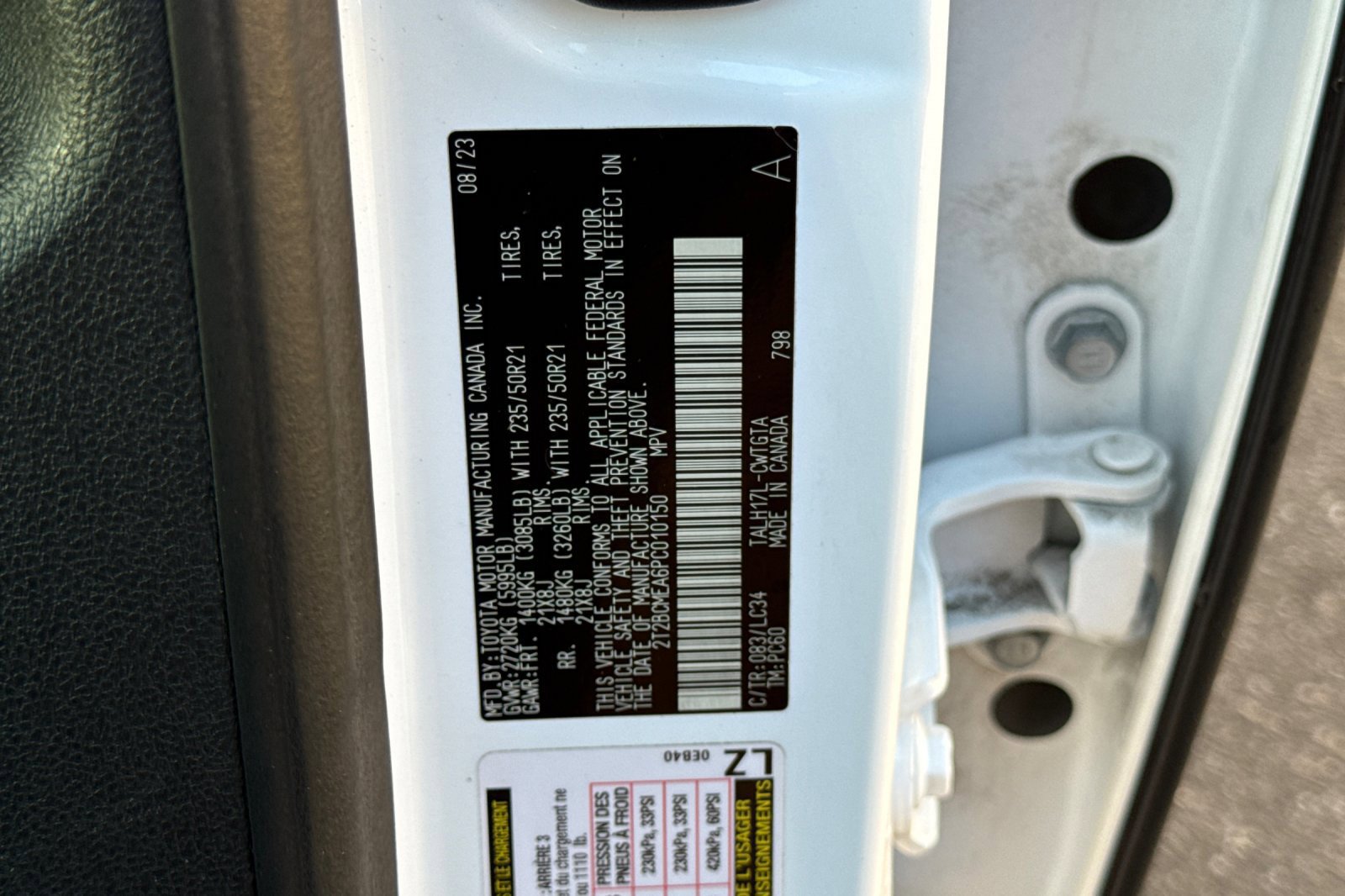Used 2023 Lexus RX 500h F Sport w/ Cold Area Package AWD/4WD image 29