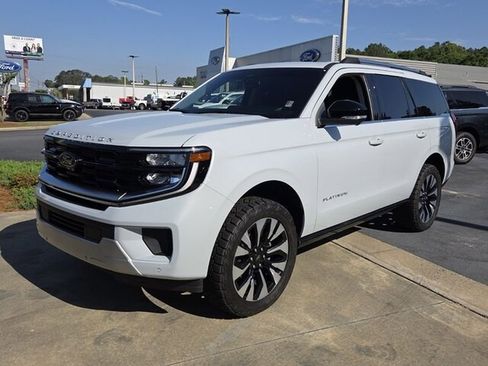New 2025 Ford Expedition Platinum w/ Driver's Package image 3