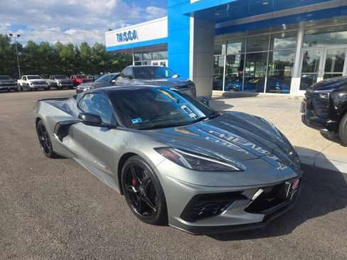 Used 2022 Chevrolet Corvette Stingray Convertible w/ Battery Protection Package image 1