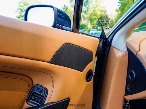 Used 2008 Aston Martin V8 Vantage Roadster RWD image 37