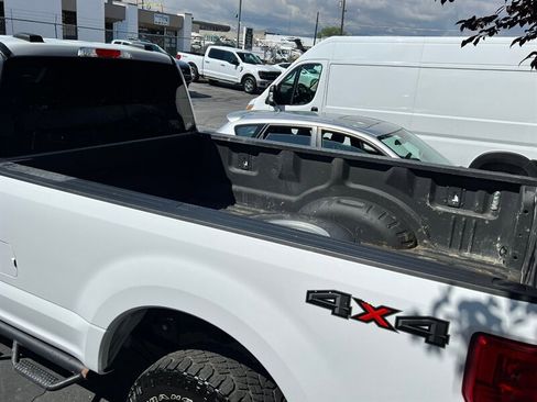 Used 2021 Ford F250 XL w/ Power Equipment Group AWD/4WD image 3