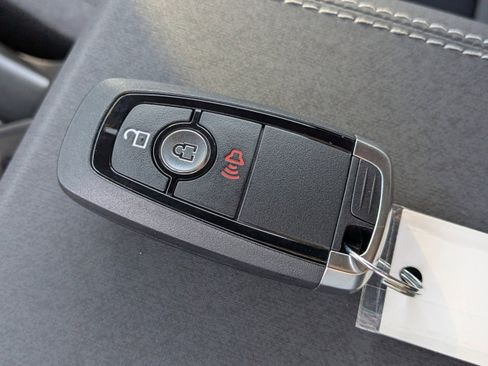 New 2025 Ford Bronco 4-Door image 26