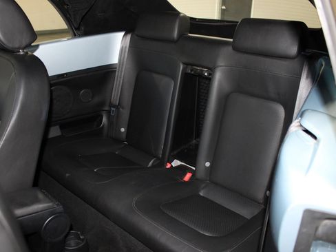 Used 2010 Volkswagen Beetle Convertible FWD image 18
