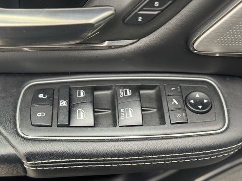 Used 2021 RAM 1500 Limited w/ Night Edition image 22