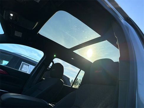 Certified 2024 Chevrolet Traverse Z71 w/ Enhanced Driving Package image 32