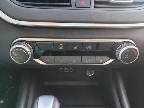 Used 2022 Nissan Altima 2.5 SR image 30