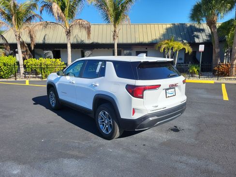 Used 2025 GMC Terrain Elevation image 7