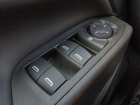 Used 2023 Chevrolet Equinox LT AWD/4WD image 27