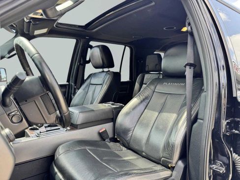 Used 2016 Ford Expedition EL Platinum image 23