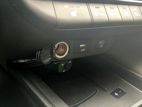 Used 2024 Hyundai Elantra N image 38