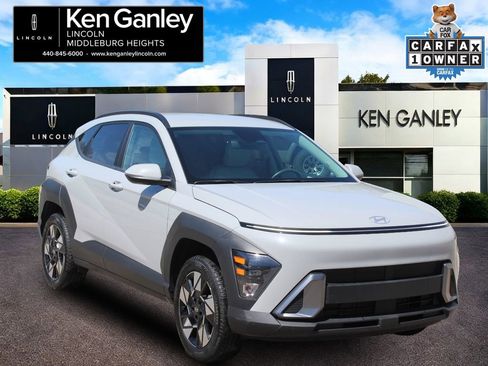 Used 2024 Hyundai Kona SEL AWD/4WD image 1