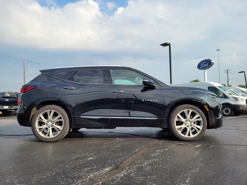 Used 2020 Chevrolet Blazer Premier w/ Driver Confidence II Package AWD/4WD image 2