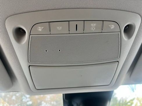 Certified 2020 Nissan Rogue Sport SV image 25