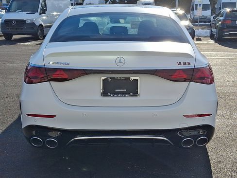 New 2026 Mercedes-Benz E 53 AMG e 4MATIC Sedan image 5