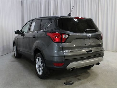 Used 2019 Ford Escape SE image 21