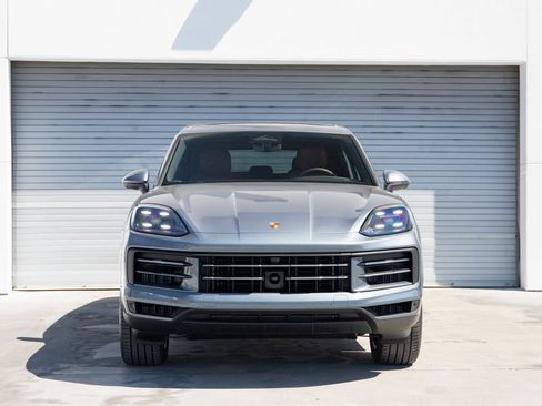 New 2026 Porsche Cayenne S AWD/4WD image 11