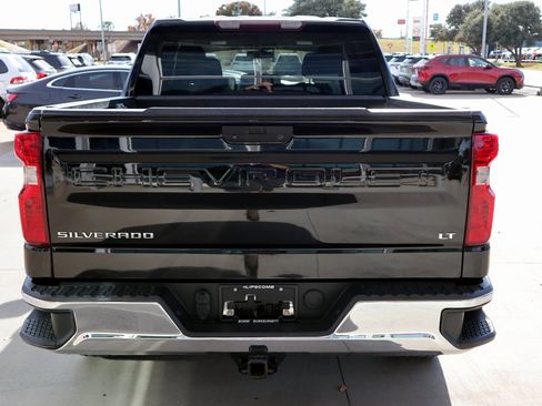 Used 2022 Chevrolet Silverado 1500 LT image 8