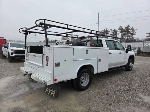 Used 2022 Chevrolet Silverado 3500 W/T w/ WT Fleet Convenience Package image 6